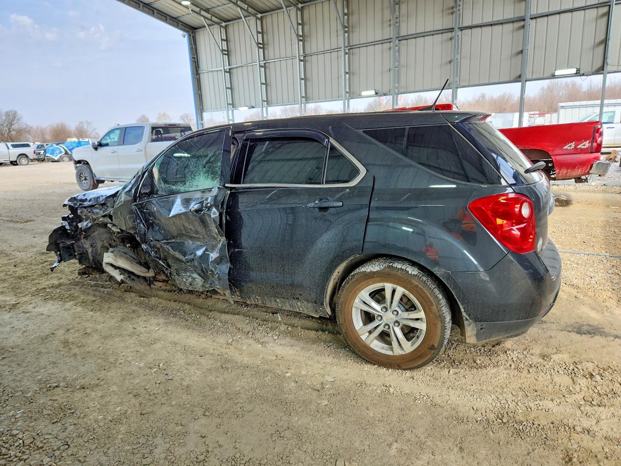 2014 CHEVROLET EQUINOX LS photo 2