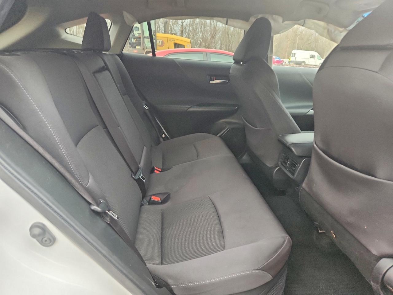 2023 TOYOTA VENZA LE photo 21