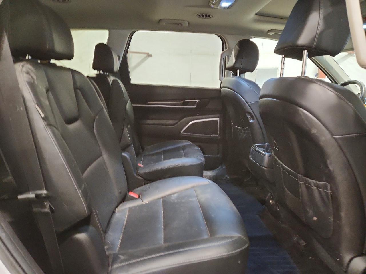 2025 KIA TELLURIDE S photo 31