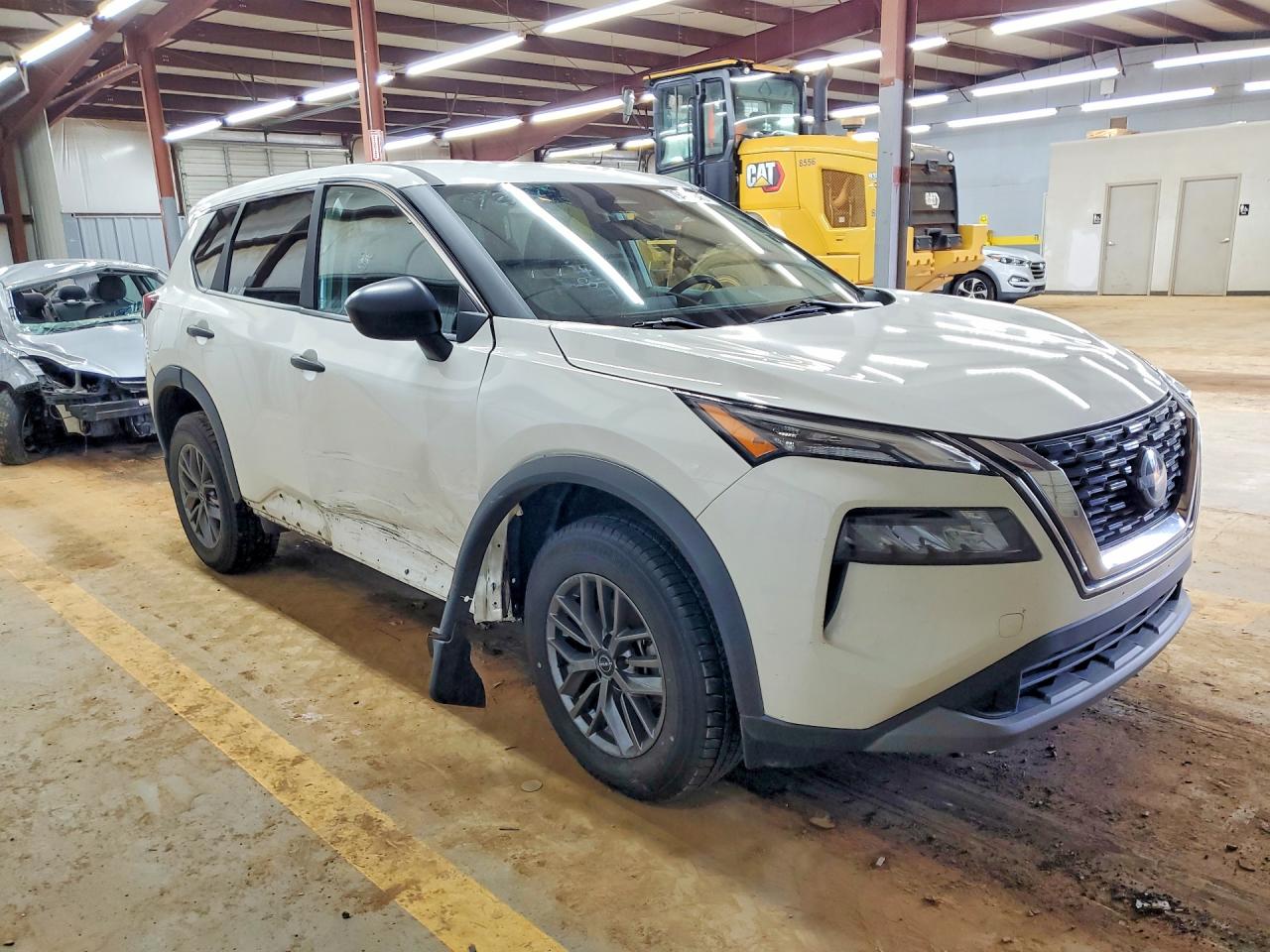 2023 NISSAN ROGUE S photo 4