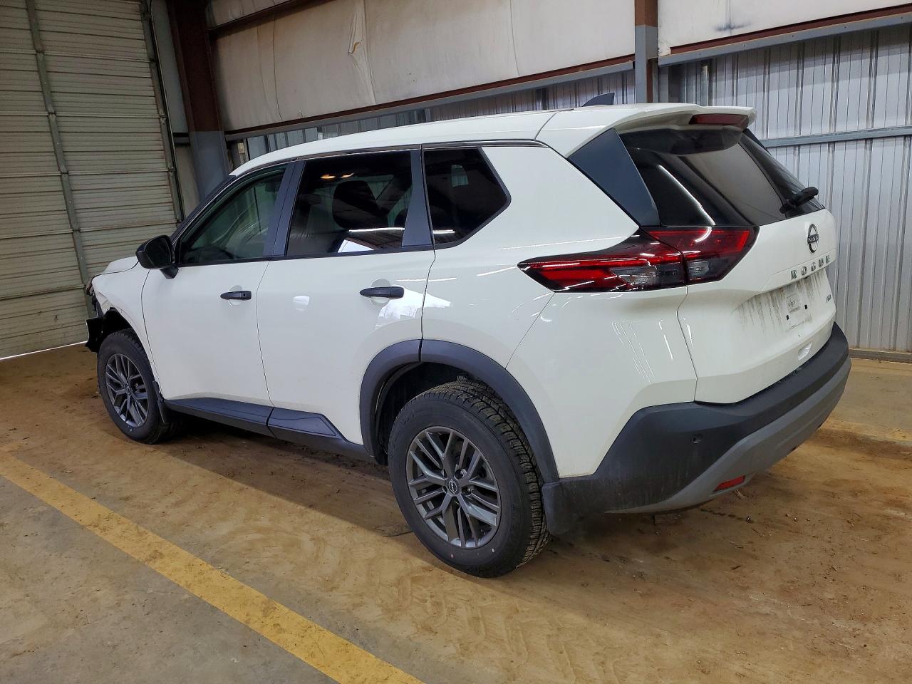 2023 NISSAN ROGUE S photo 2