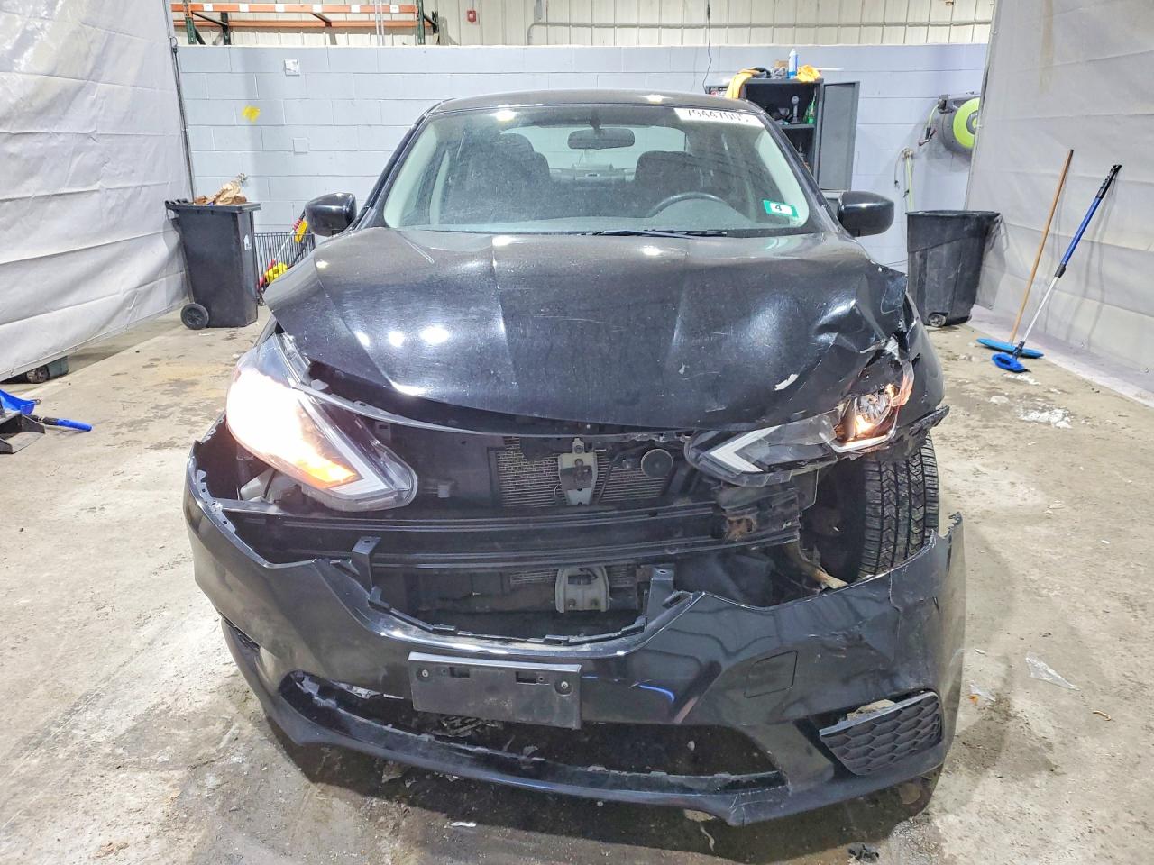 2018 NISSAN SENTRA SV photo 5
