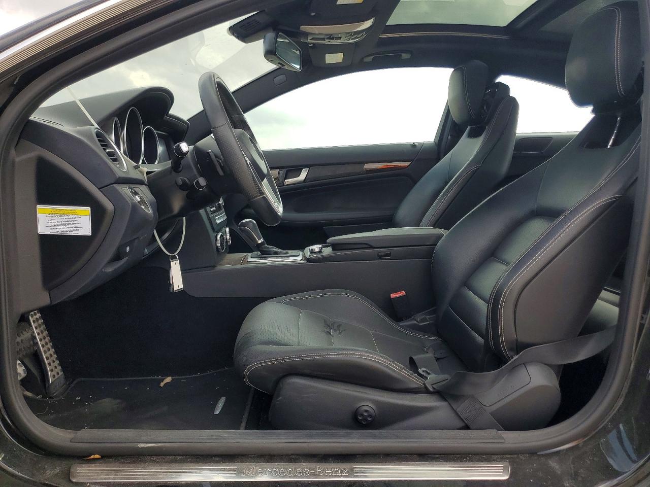 2014 MERCEDES-BENZ C 250 photo 7