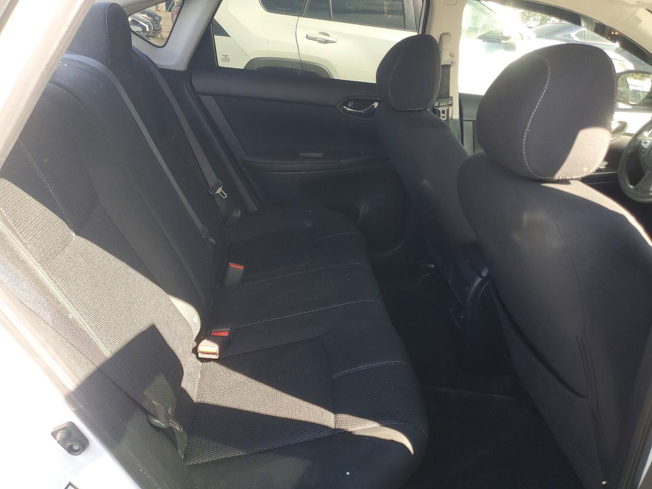 2018 NISSAN SENTRA S photo 28
