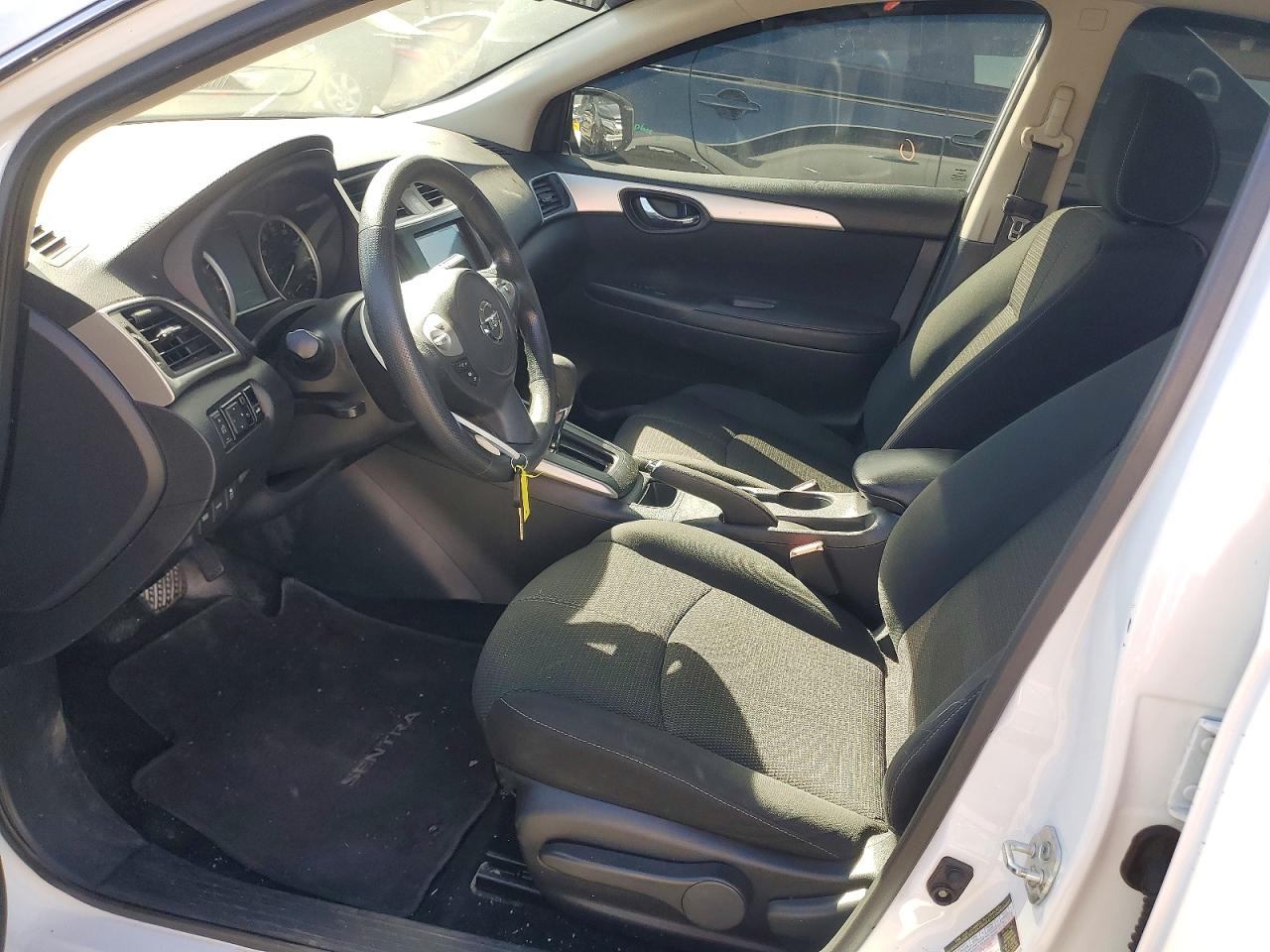 2018 NISSAN SENTRA S photo 19