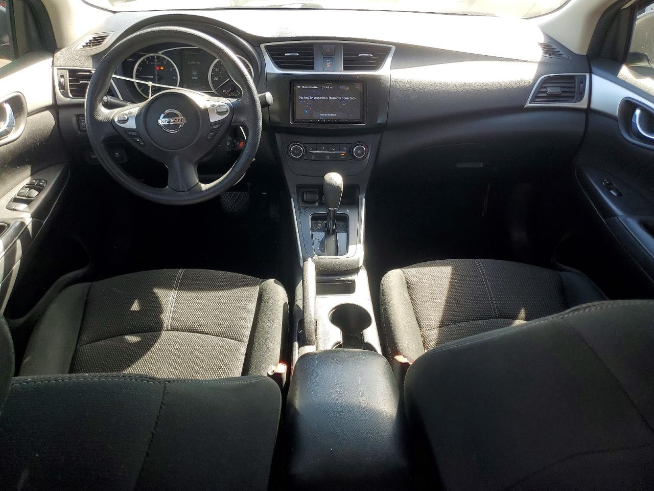 2018 NISSAN SENTRA S photo 22