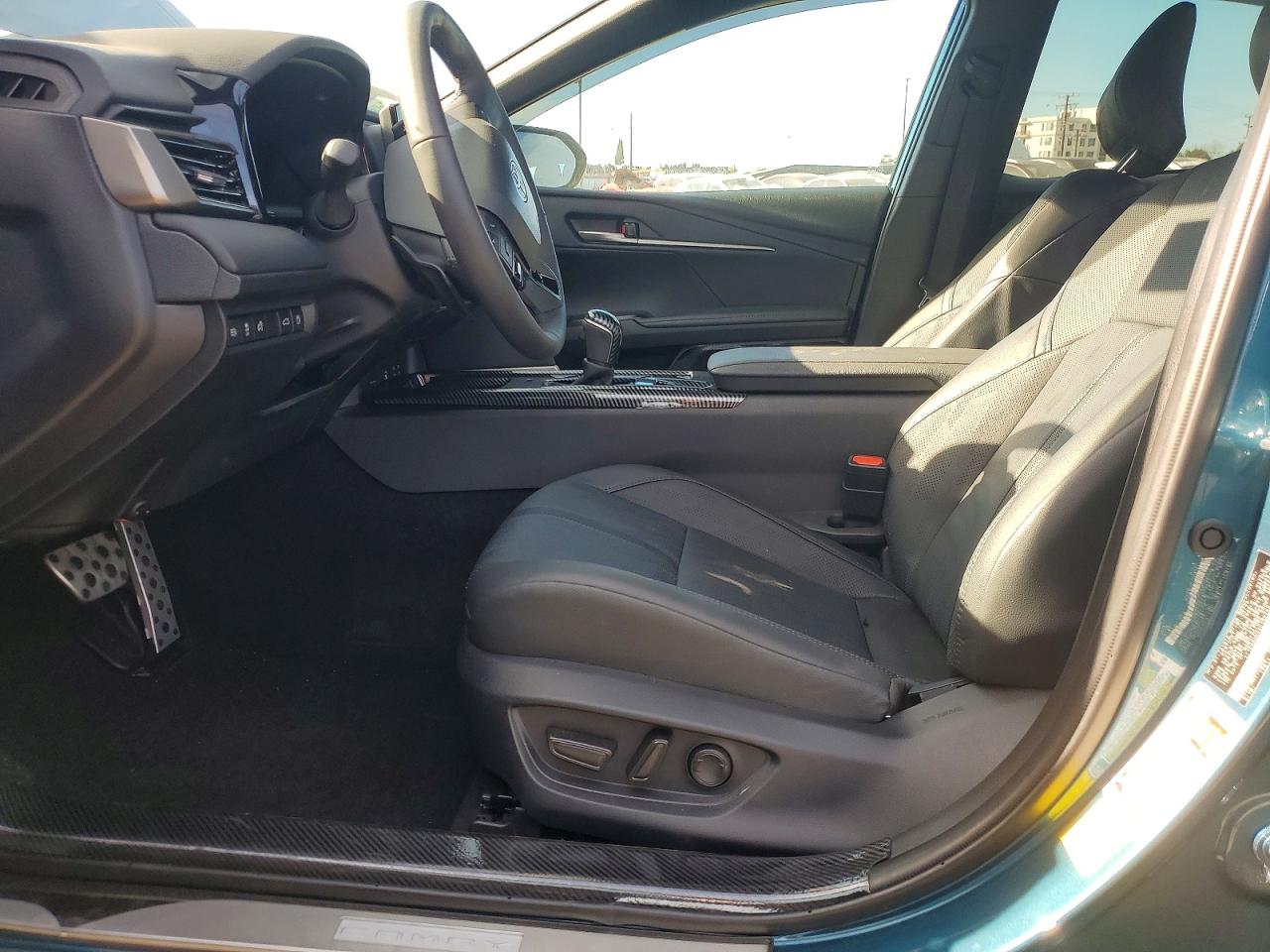2025 TOYOTA CAMRY XSE photo 7