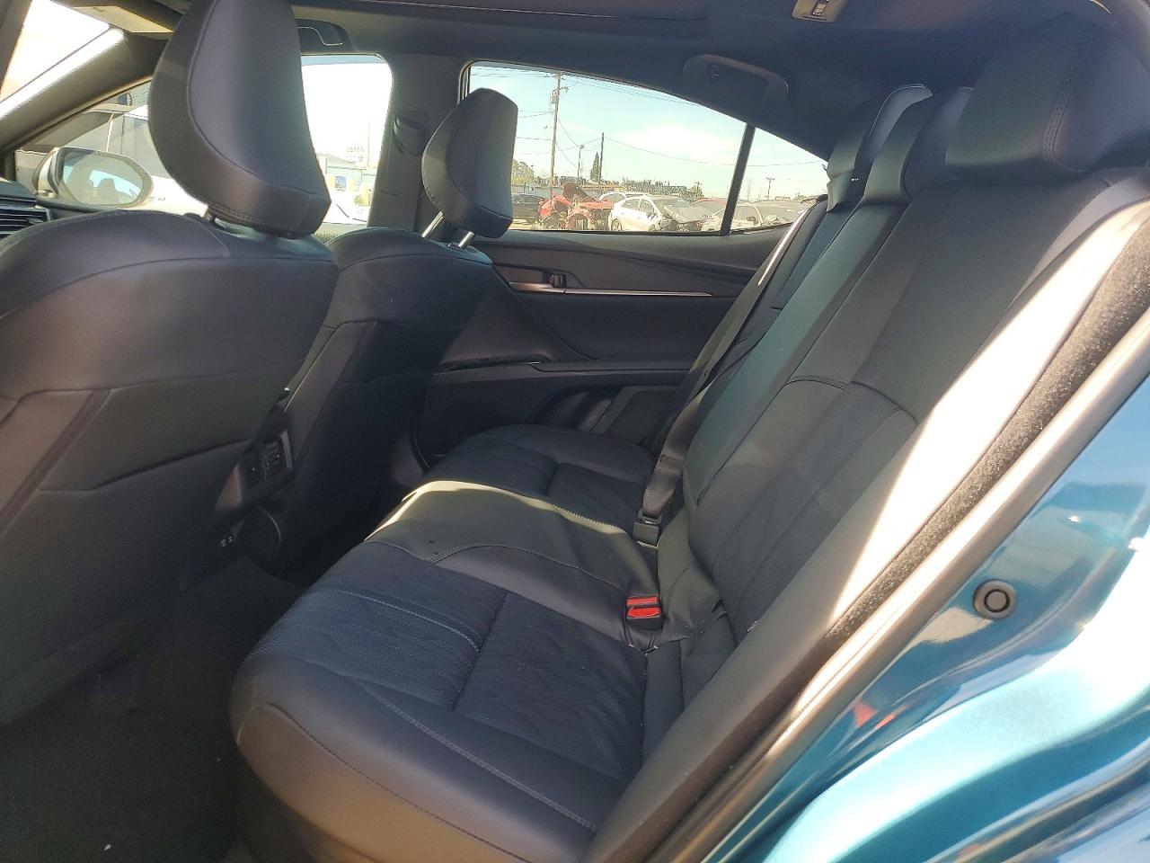 2025 TOYOTA CAMRY XSE photo 10