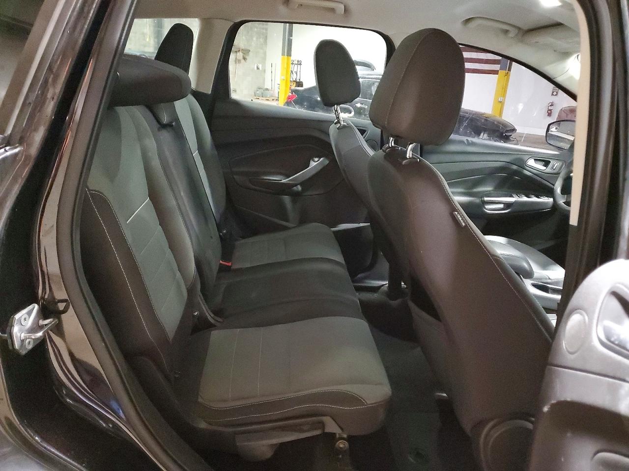 2013 FORD ESCAPE SE photo 11