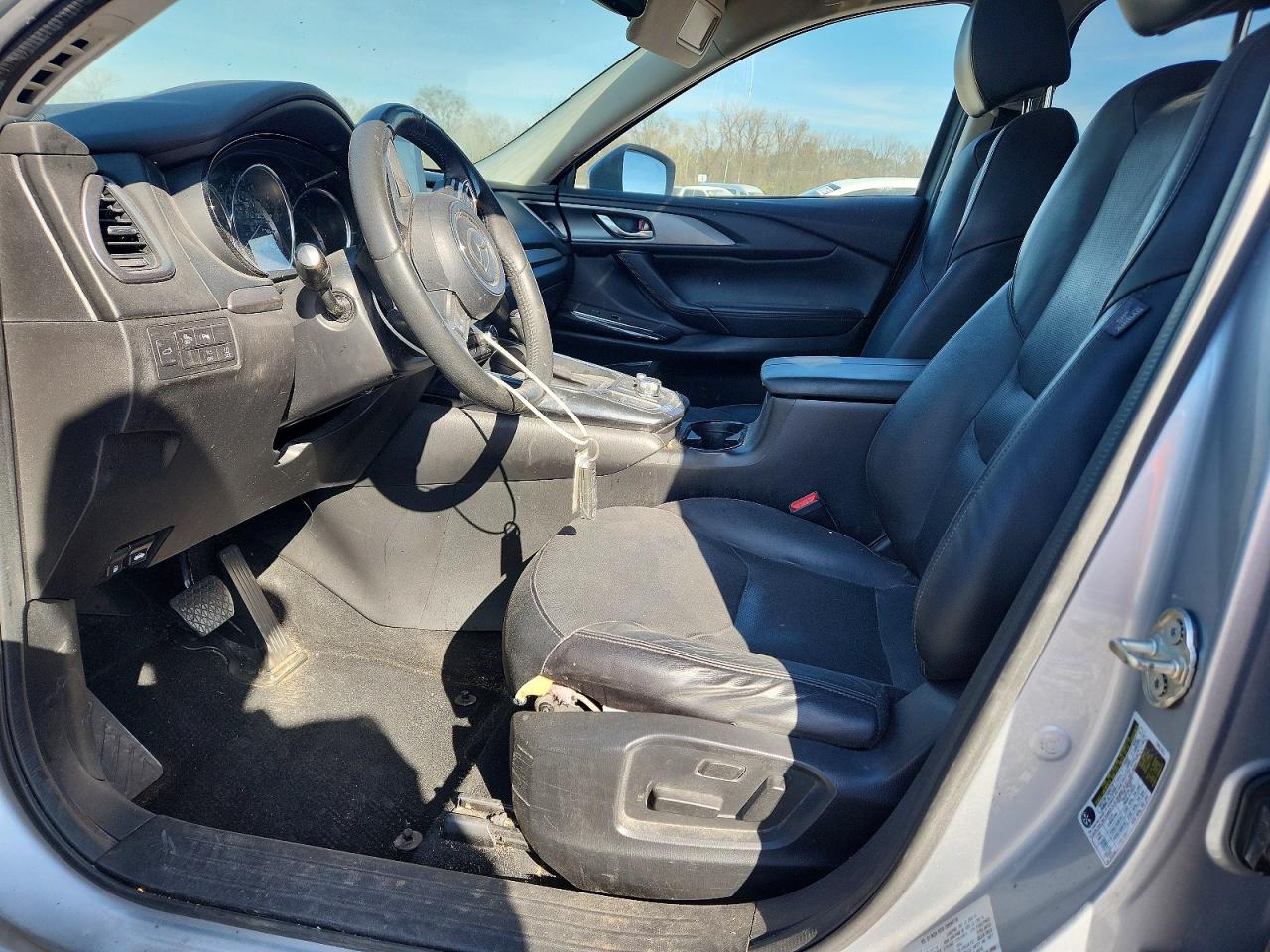 2017 MAZDA CX-9 TOURING photo 19