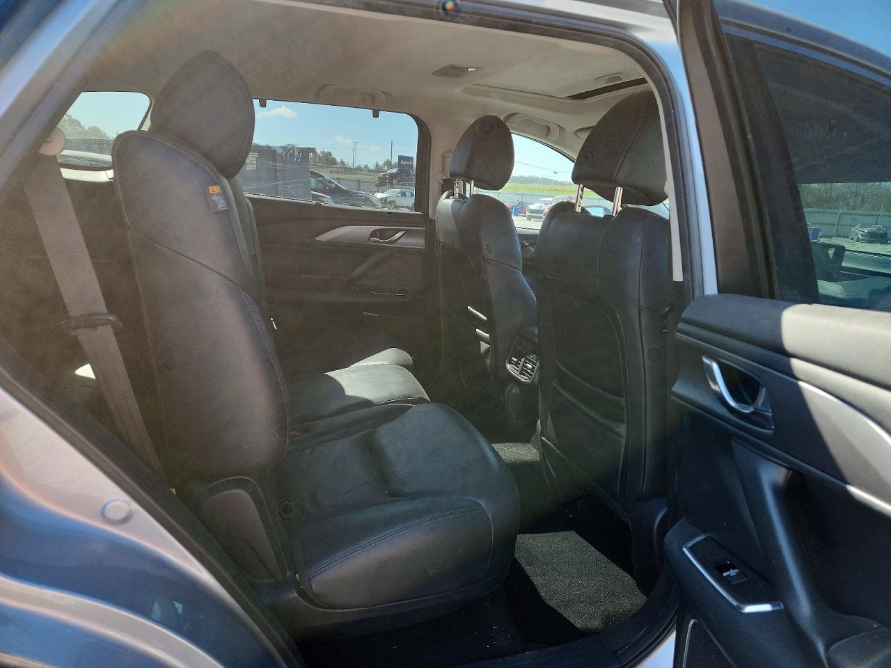 2017 MAZDA CX-9 TOURING photo 31