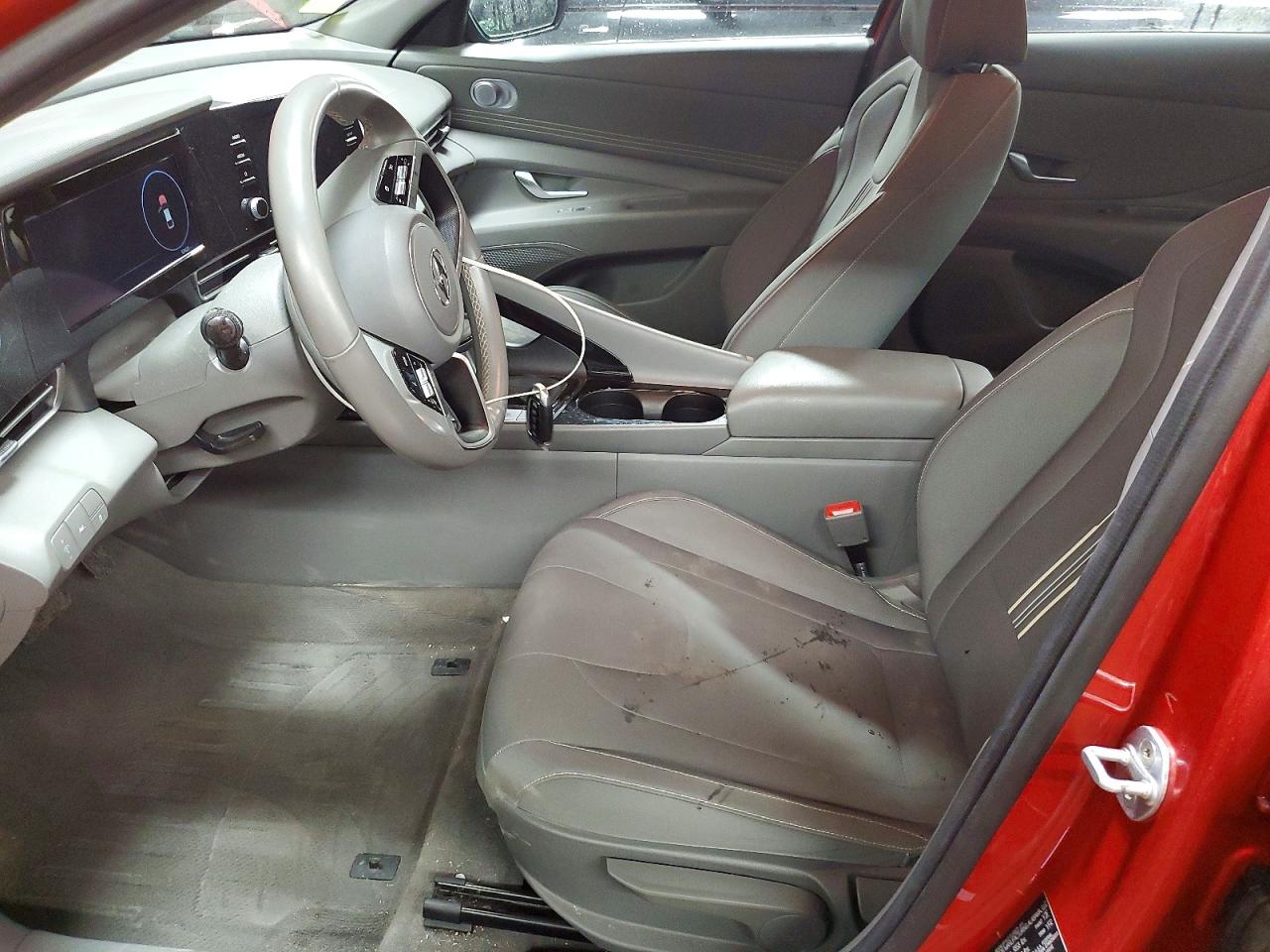 2022 HYUNDAI ELANTRA SEL photo 13