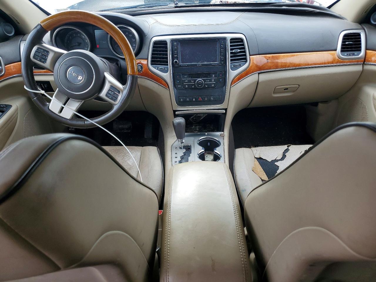 2012 JEEP GRAND CHEROKEE OVERLAND photo 8