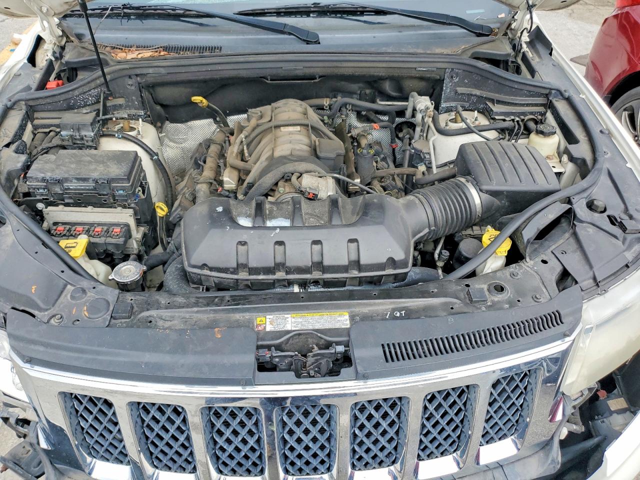 2012 JEEP GRAND CHEROKEE OVERLAND photo 11
