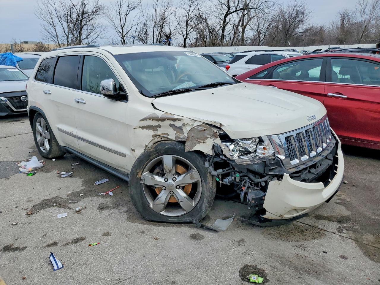 2012 JEEP GRAND CHEROKEE OVERLAND photo 4