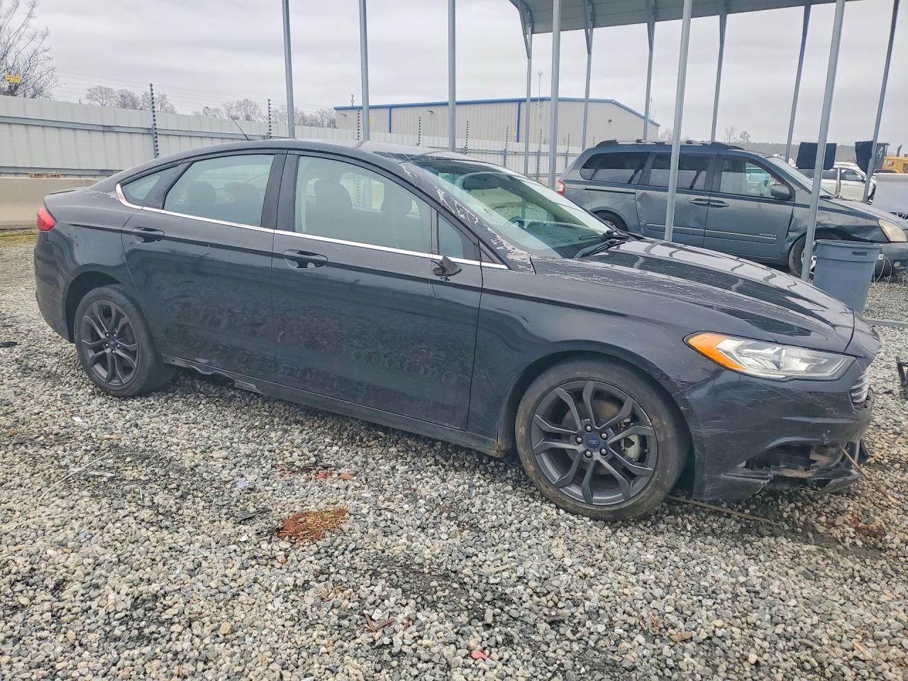 2018 FORD FUSION S photo 4