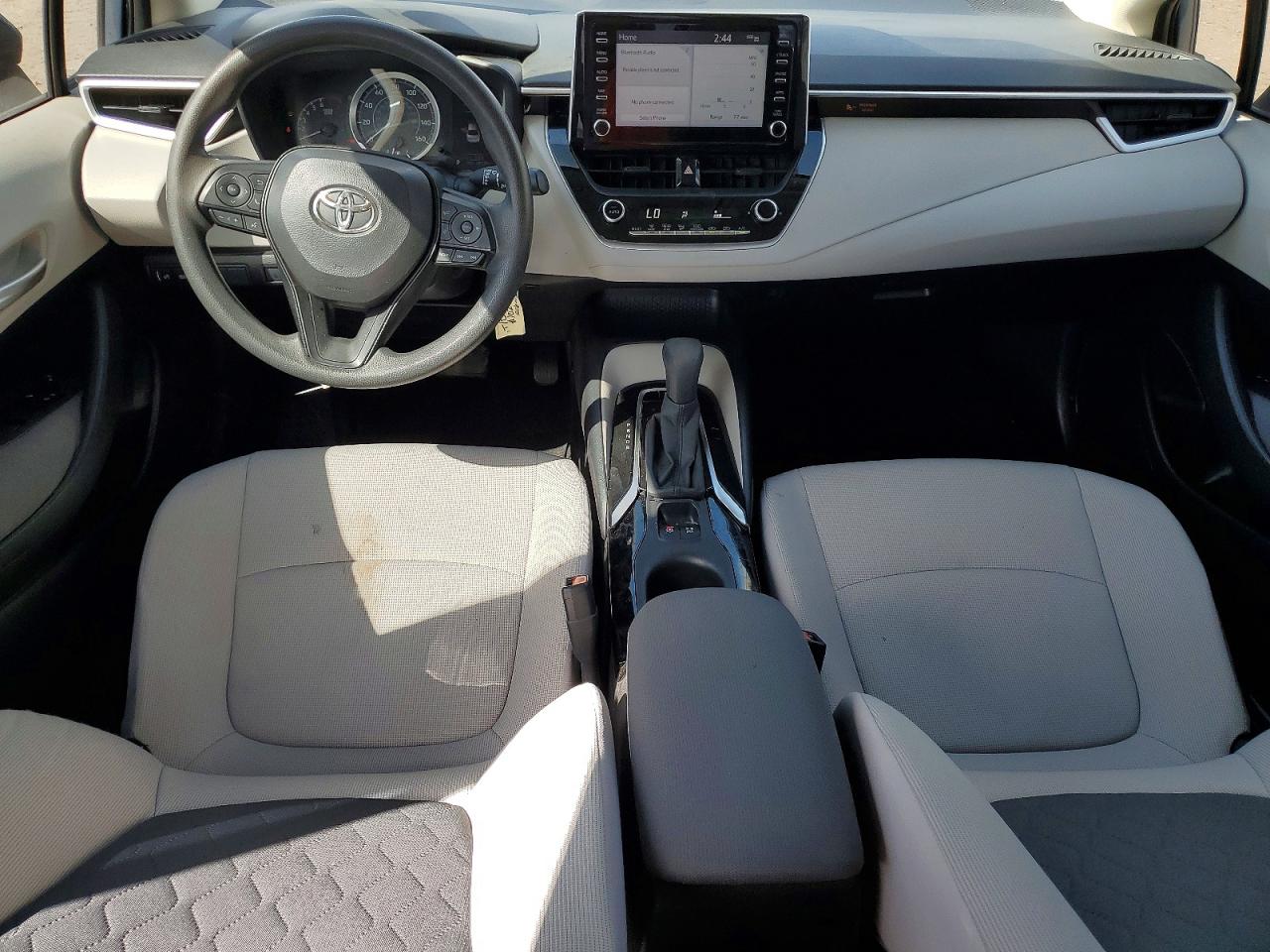 2020 TOYOTA COROLLA LE photo 8