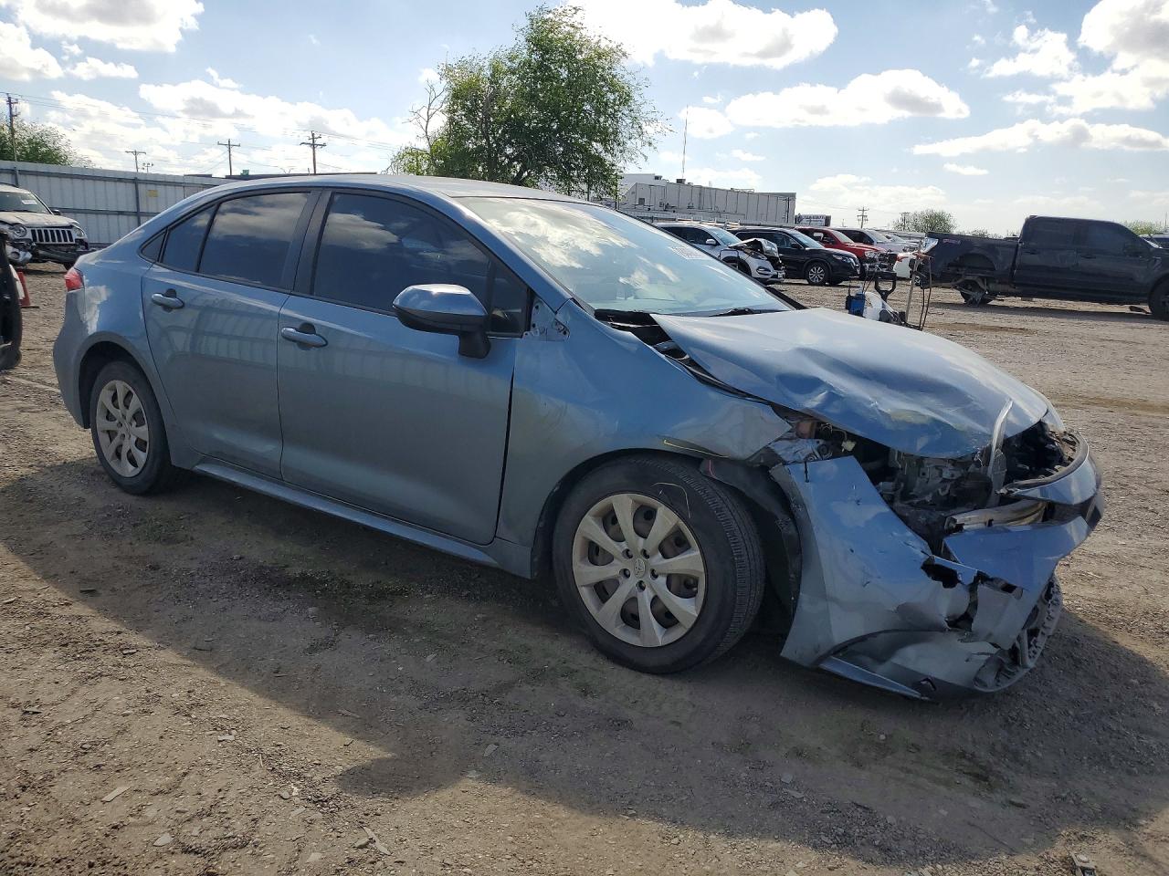 2020 TOYOTA COROLLA LE photo 4