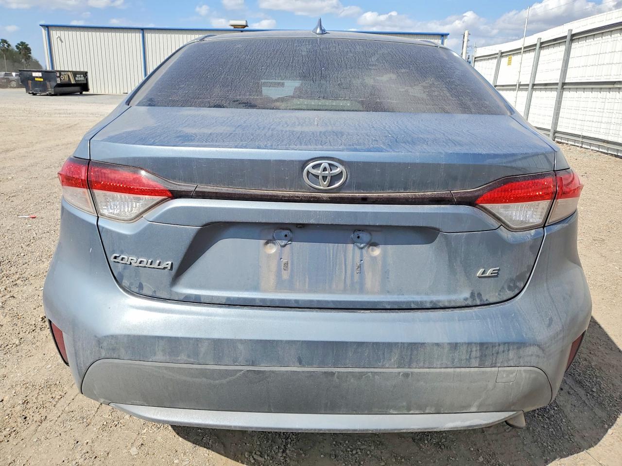 2020 TOYOTA COROLLA LE photo 6