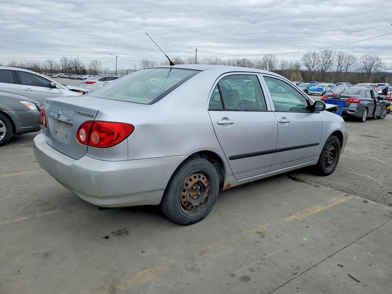 2006 TOYOTA COROLLA CE photo 5