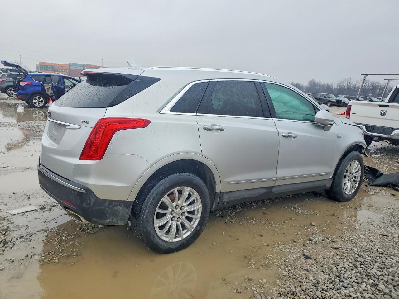 2017 CADILLAC XT5 photo 5