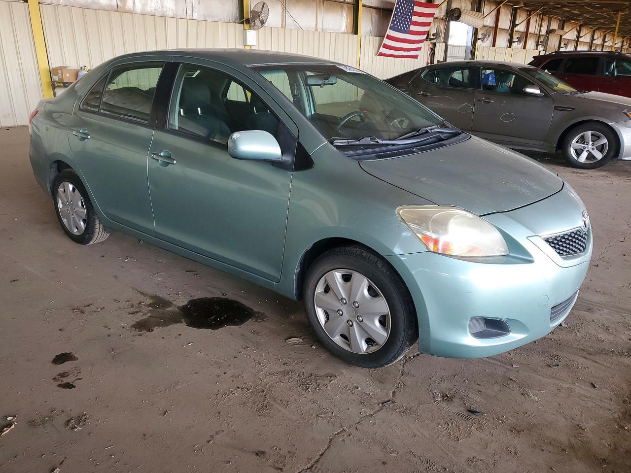2009 TOYOTA YARIS BASE photo 10