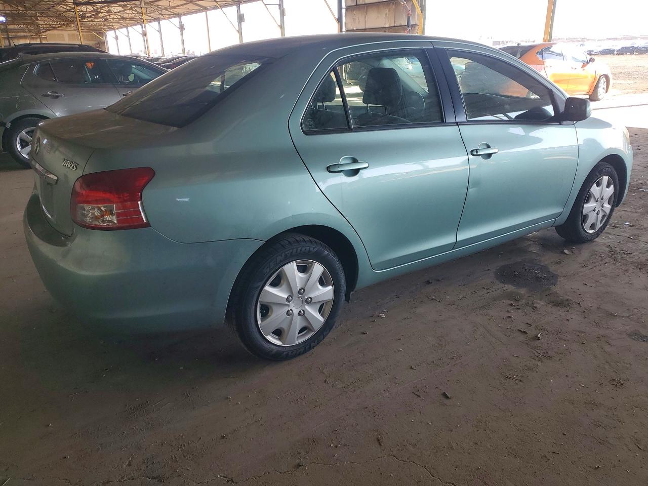 2009 TOYOTA YARIS BASE photo 7