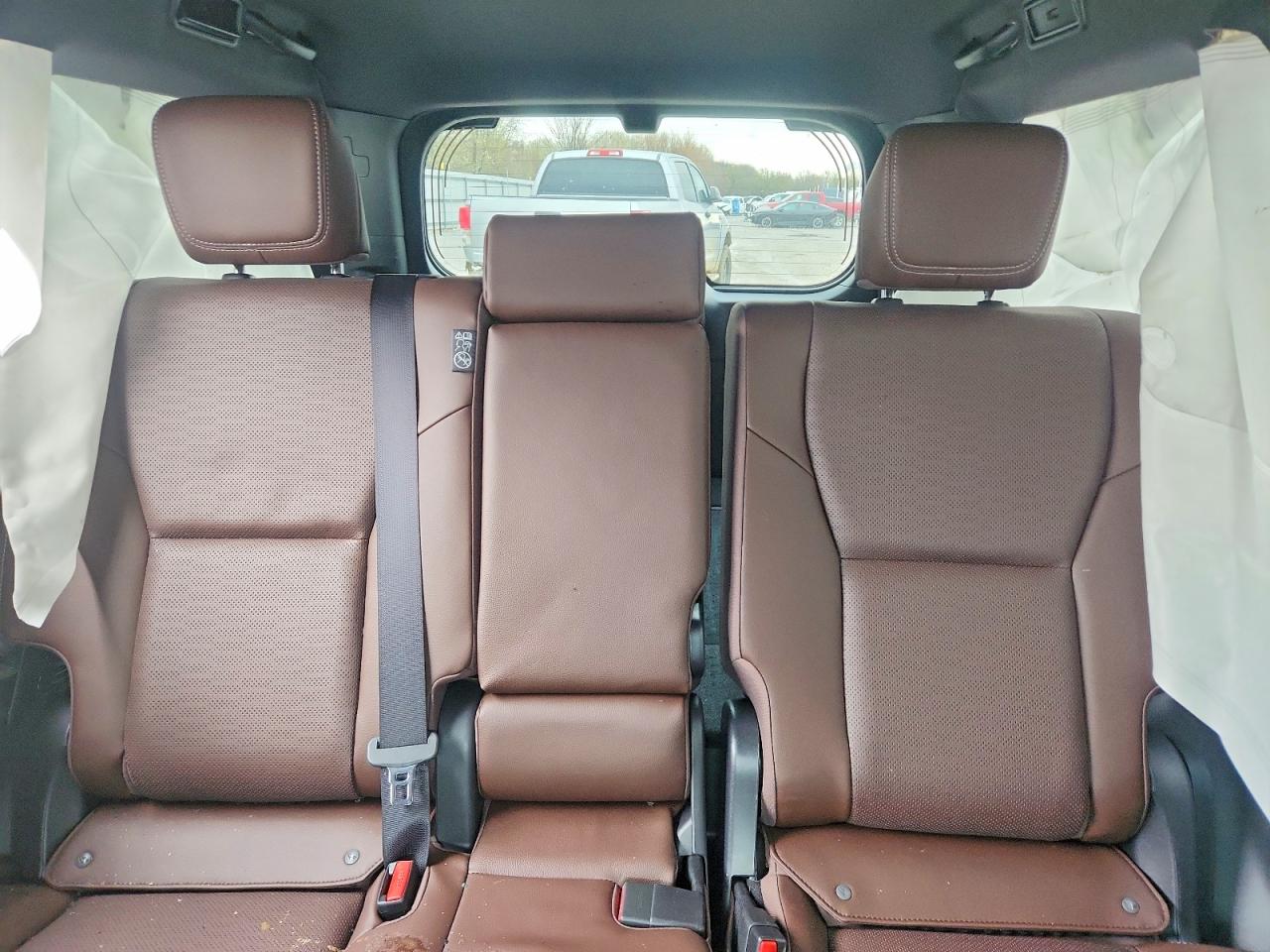 2026 TOYOTA LAND CRUISER BASE photo 19