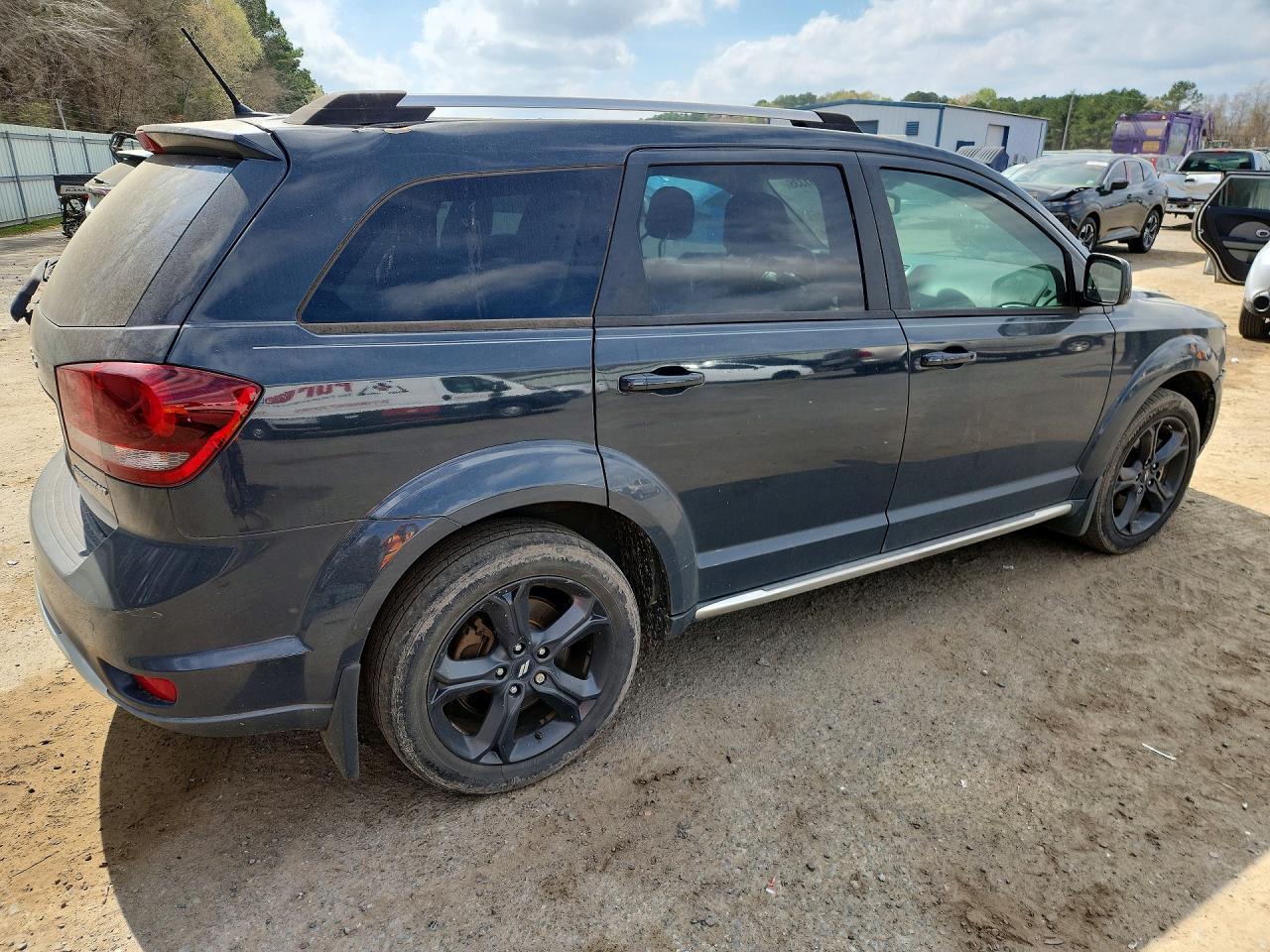 2018 DODGE JOURNEY CROSSROAD photo 3
