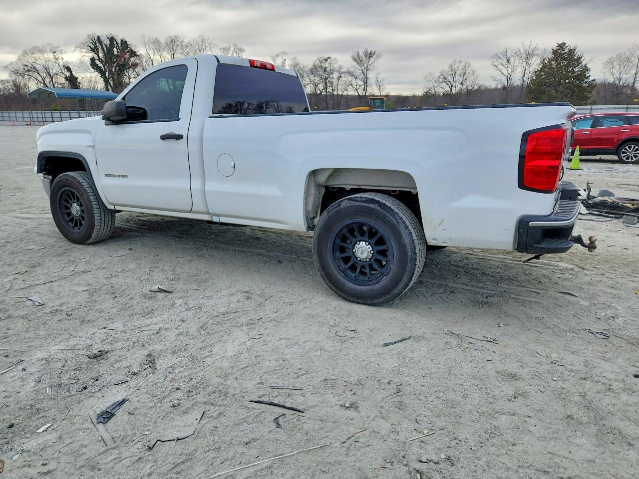 2015 GMC SIERRA C1500 photo 2