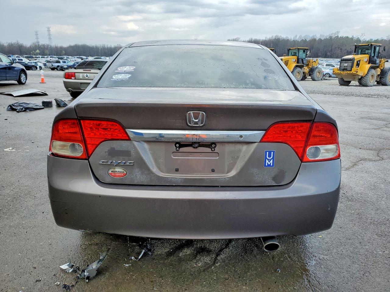 2010 HONDA CIVIC LX photo 11