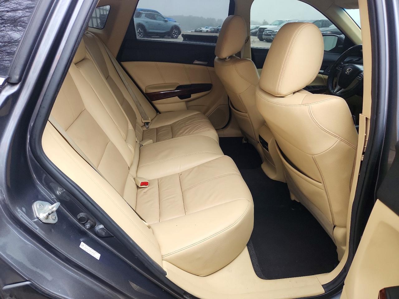 2012 HONDA CROSSTOUR EXL photo 19