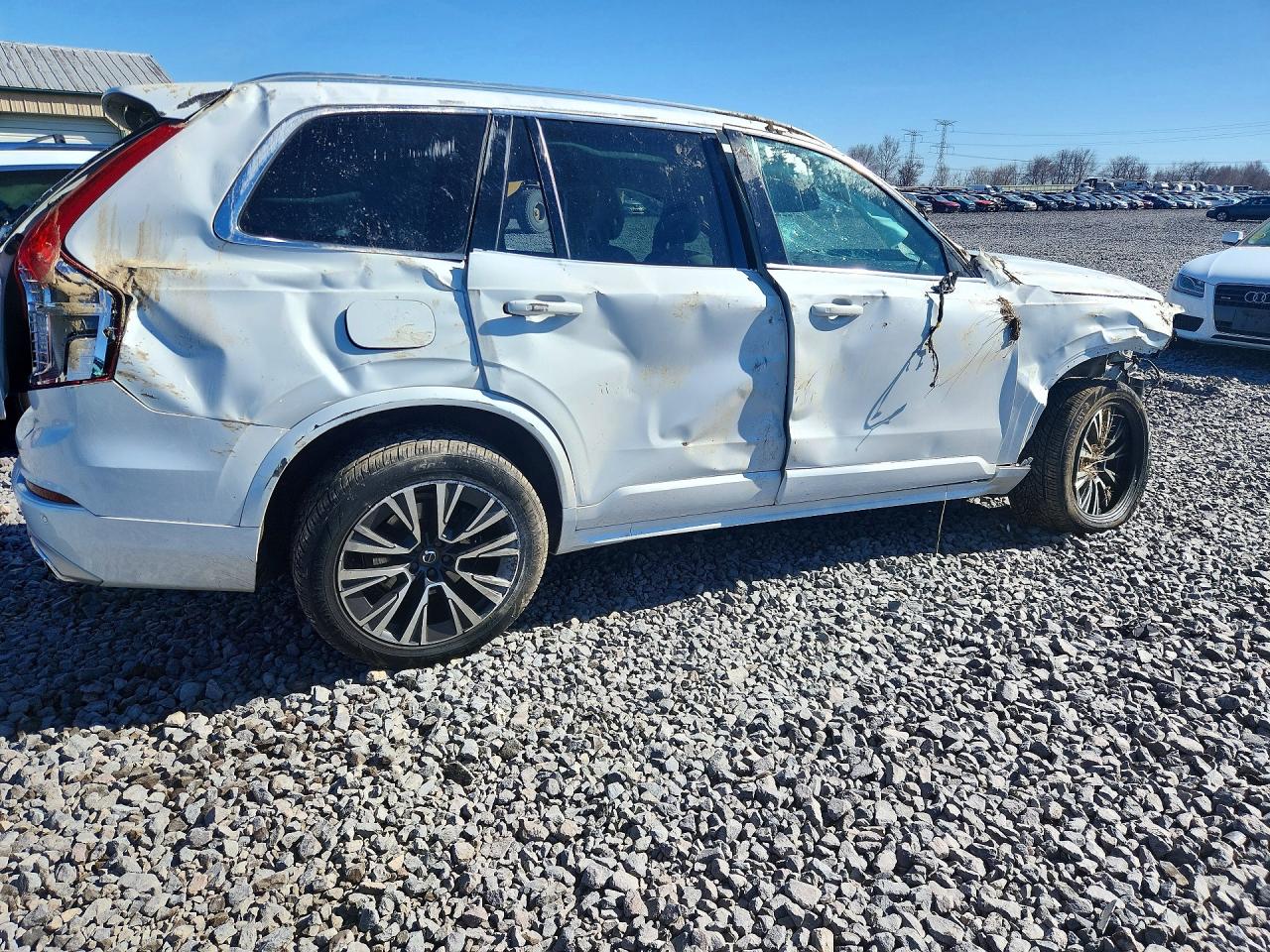 2021 VOLVO XC90 photo 7