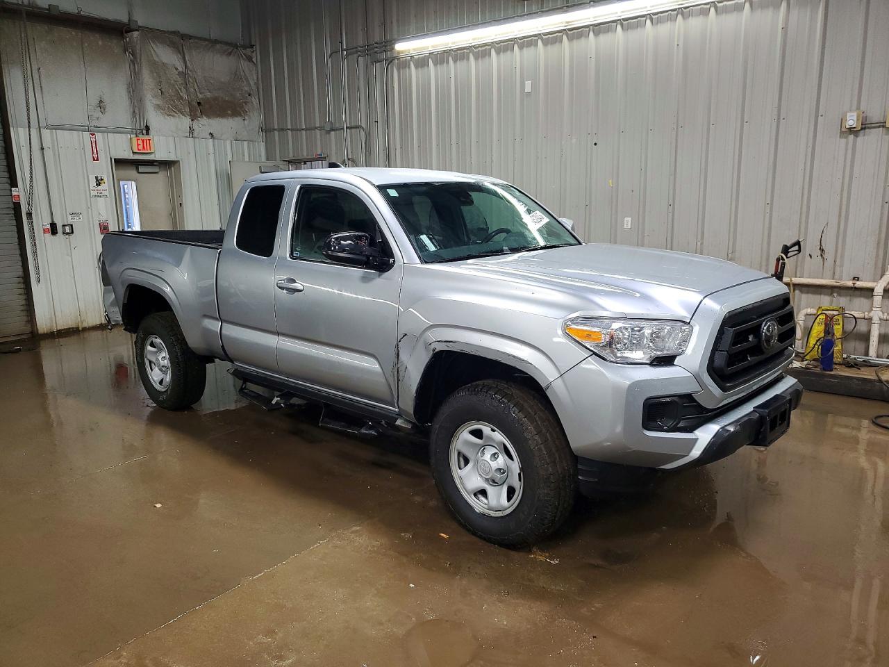 2022 TOYOTA TACOMA SR photo 7