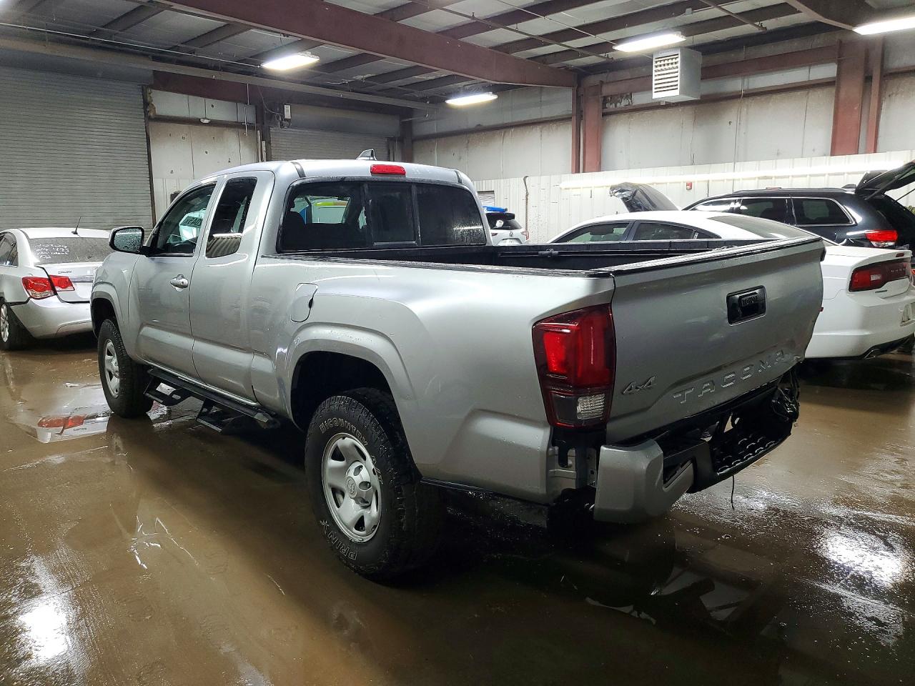 2022 TOYOTA TACOMA SR photo 3