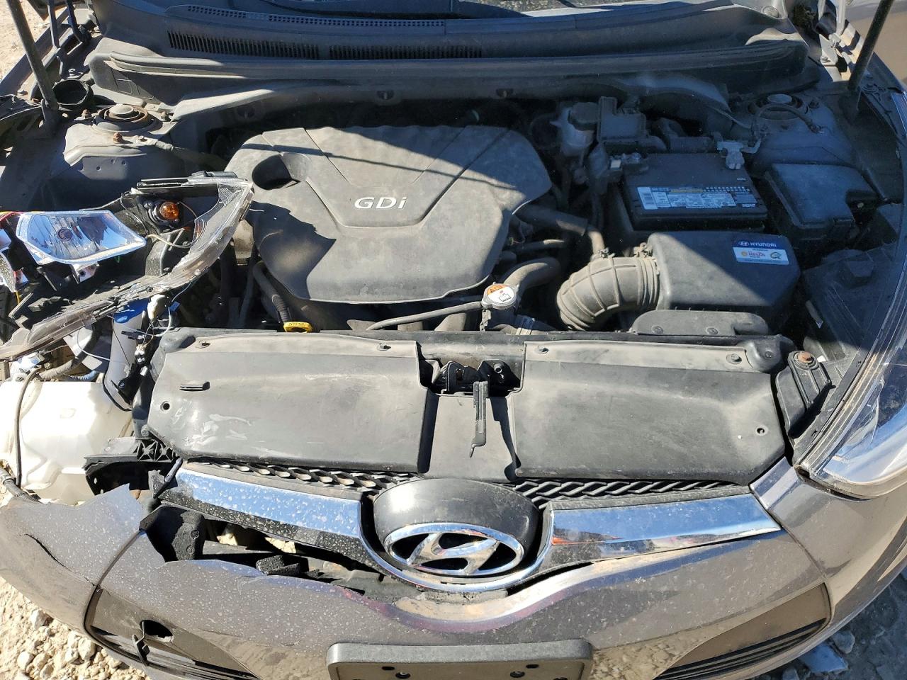 2016 HYUNDAI VELOSTER BASE photo 31