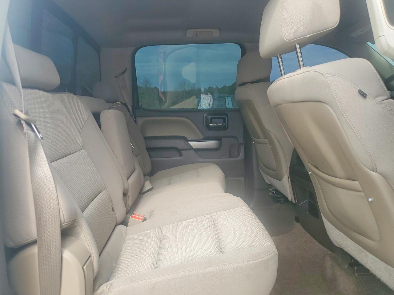 2015 CHEVROLET SILVERADO K1500 LT photo 10