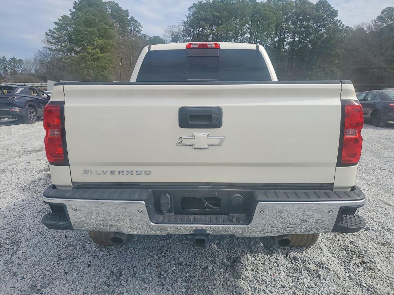 2015 CHEVROLET SILVERADO K1500 LT photo 6