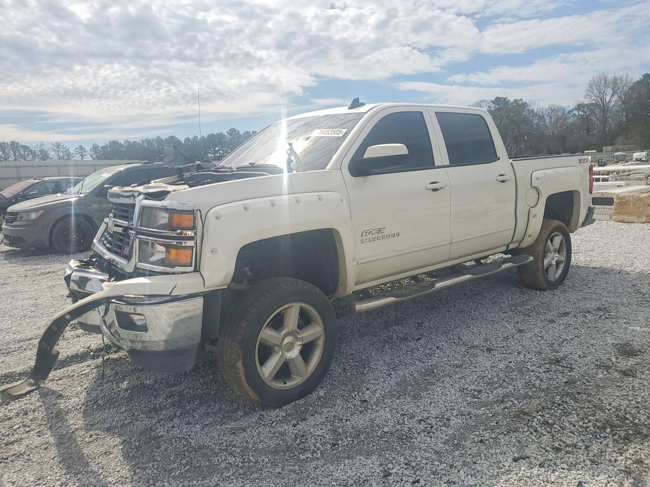 2015 CHEVROLET SILVERADO