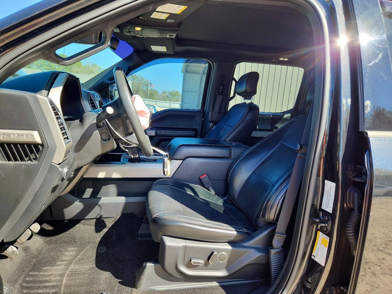 2015 FORD F150 SUPERCREW photo 7