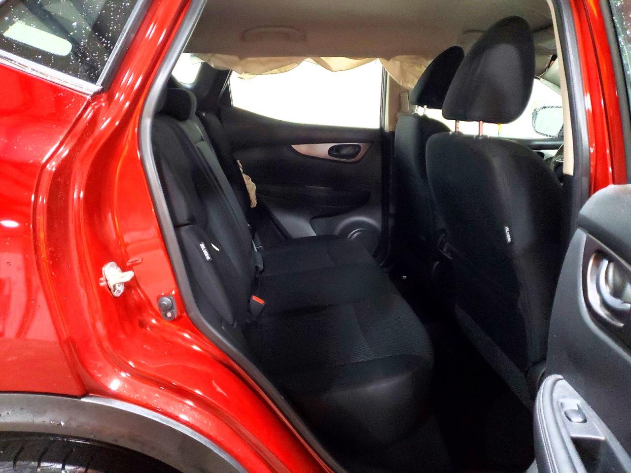 2020 NISSAN ROGUE SPORT S photo 11