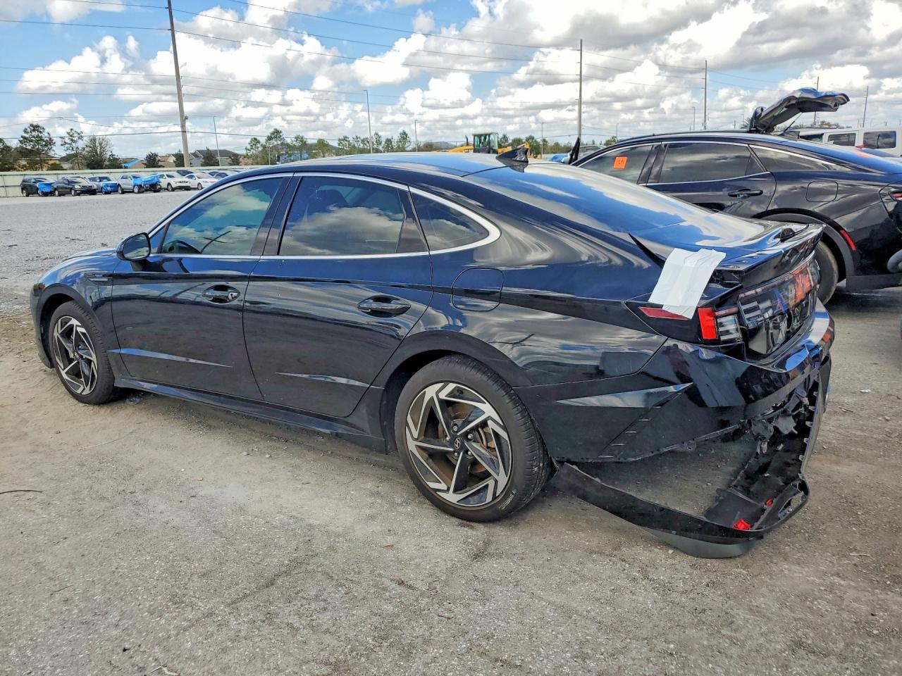 2024 HYUNDAI SONATA SEL photo 3