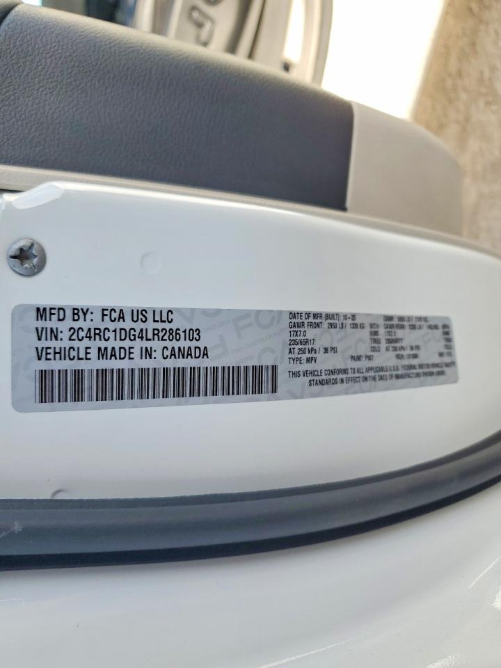 2020 CHRYSLER VOYAGER LXI photo 27