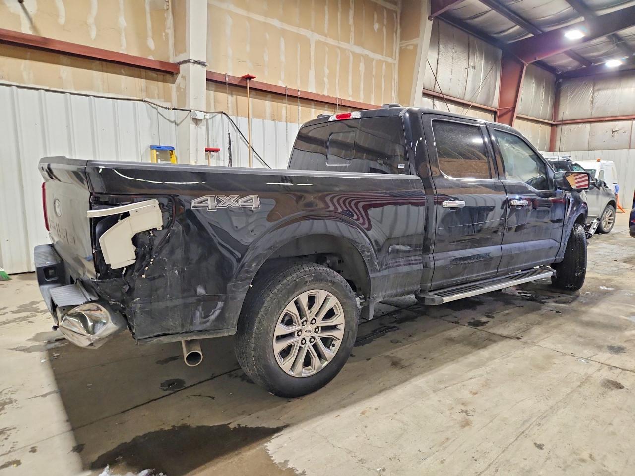 2024 FORD F150 LARIAT photo 5