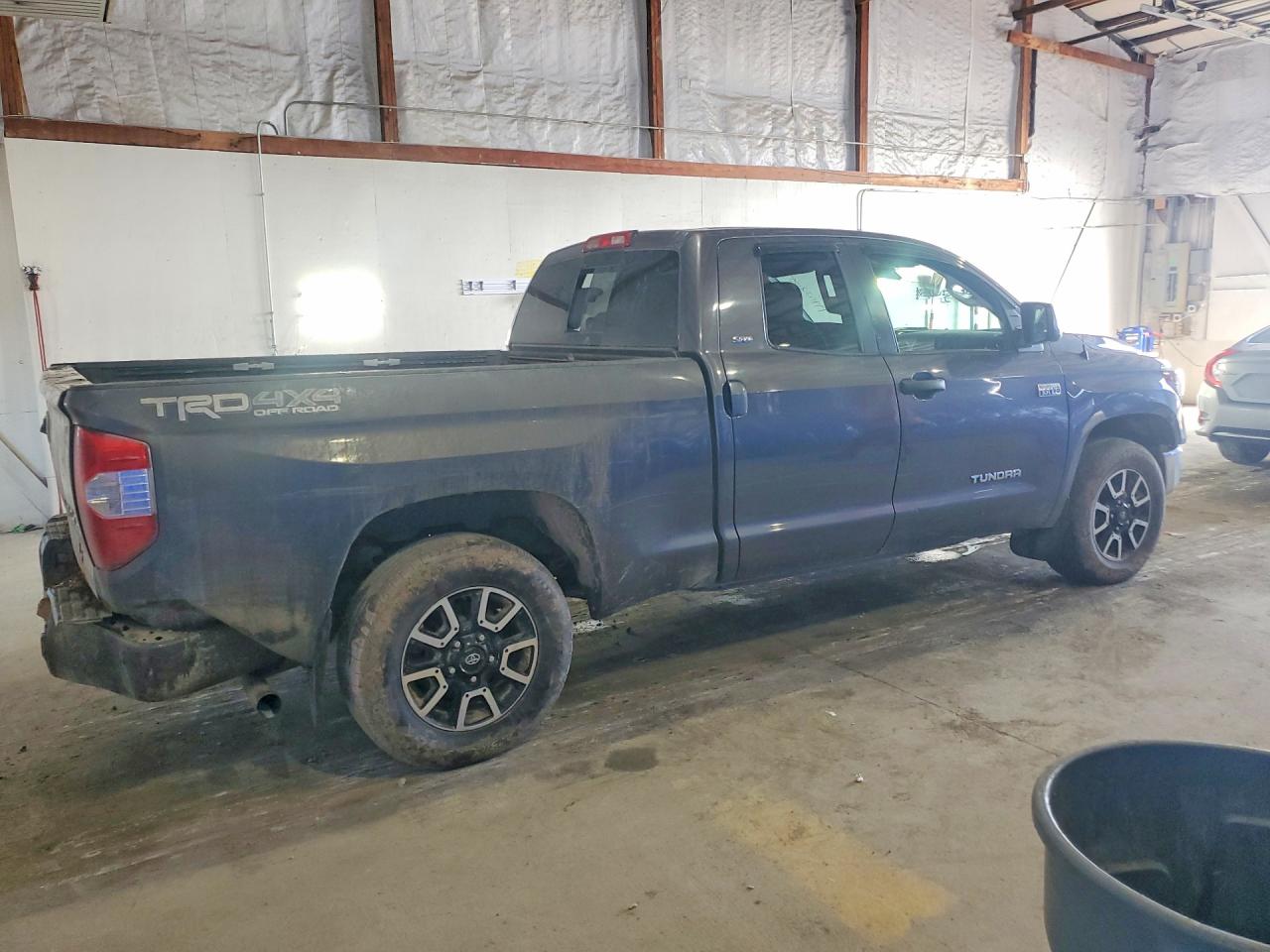 2018 TOYOTA TUNDRA SR5 photo 3