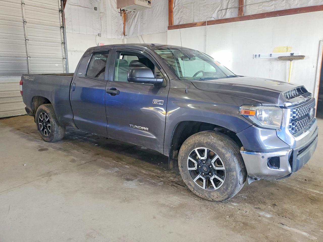 2018 TOYOTA TUNDRA SR5 photo 4