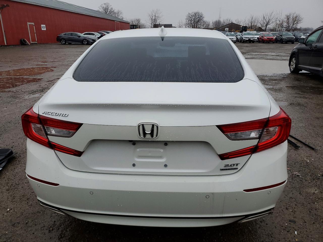 2018 HONDA ACCORD TOURING photo 6