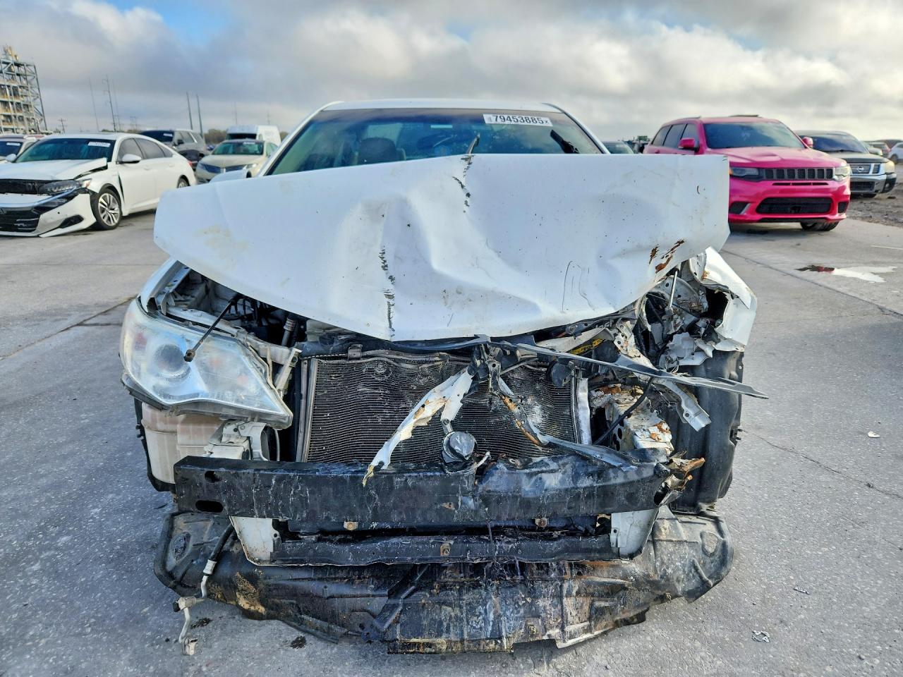 2012 TOYOTA CAMRY LE photo 5