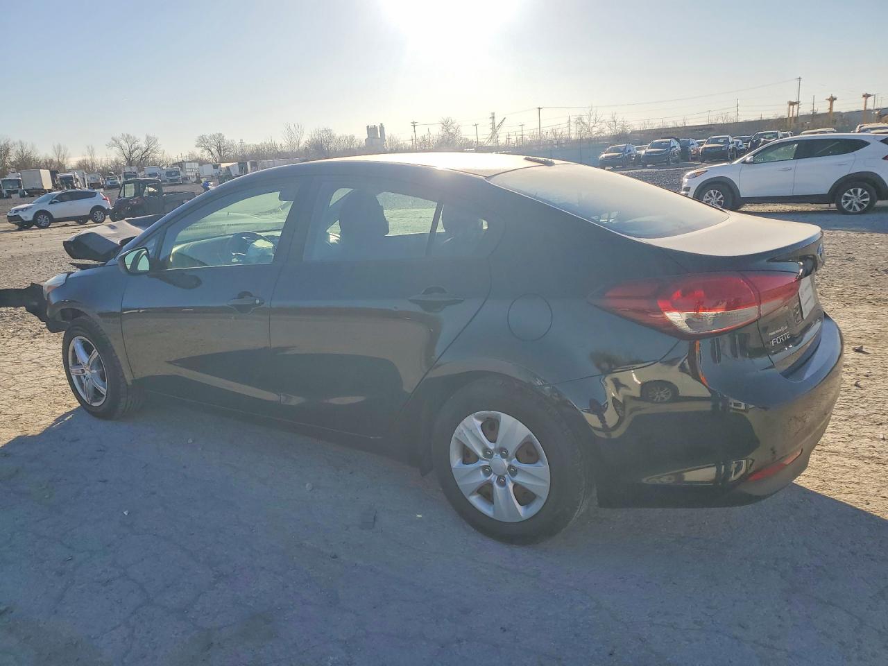 2018 KIA FORTE LX photo 4