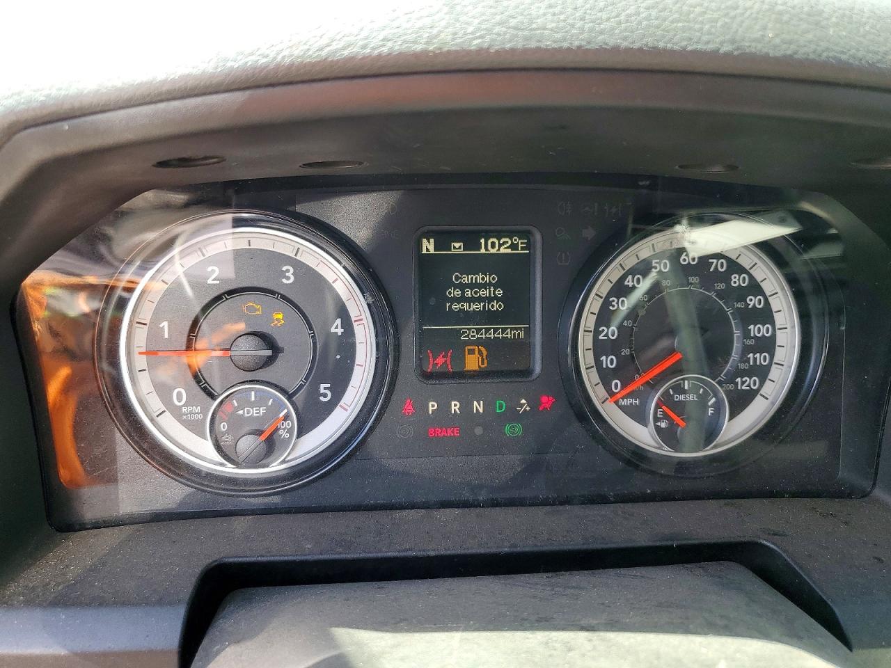 2018 RAM 3500 ST photo 9